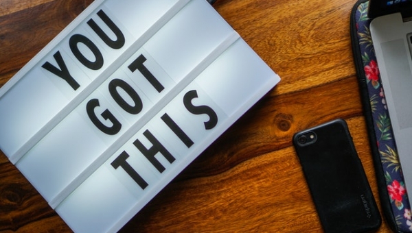 Τα βοηθήματα